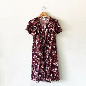 Isabel maternity burgundy floral short sleeve tied